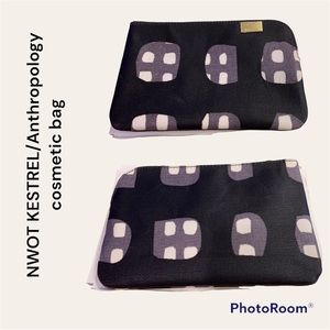 NWOT KESTREL/Anthropology cosmetic bag this is so pretty! Measures 8” x 5” x .5”